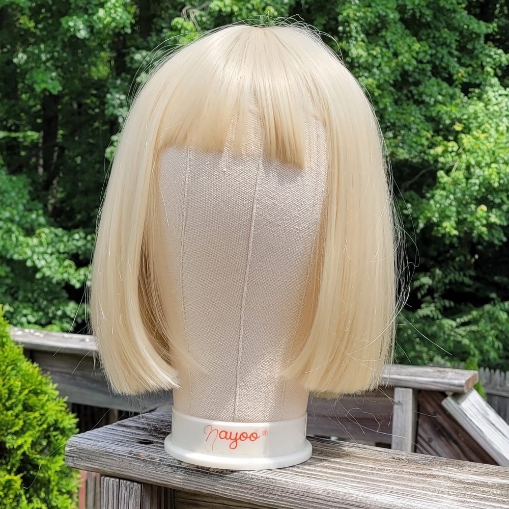 Nayoo bob style cut wig